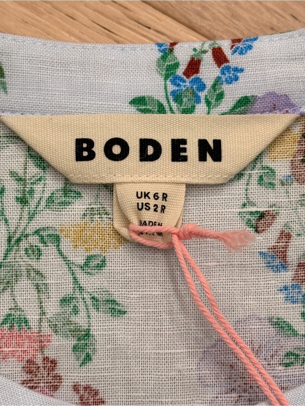 Boden Arabella Linen Blend Dress in Ice Cube Blue Blossom Trail - Picture 5 of 10